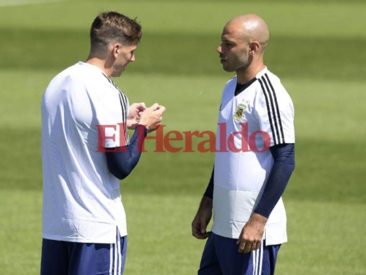 Mascherano defiende a Messi y se muestra autocrítico con Argentina