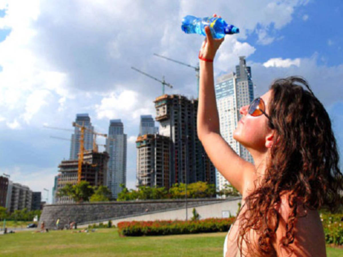 Buenos Aires alcanza temperatura de 50 grados Celsius