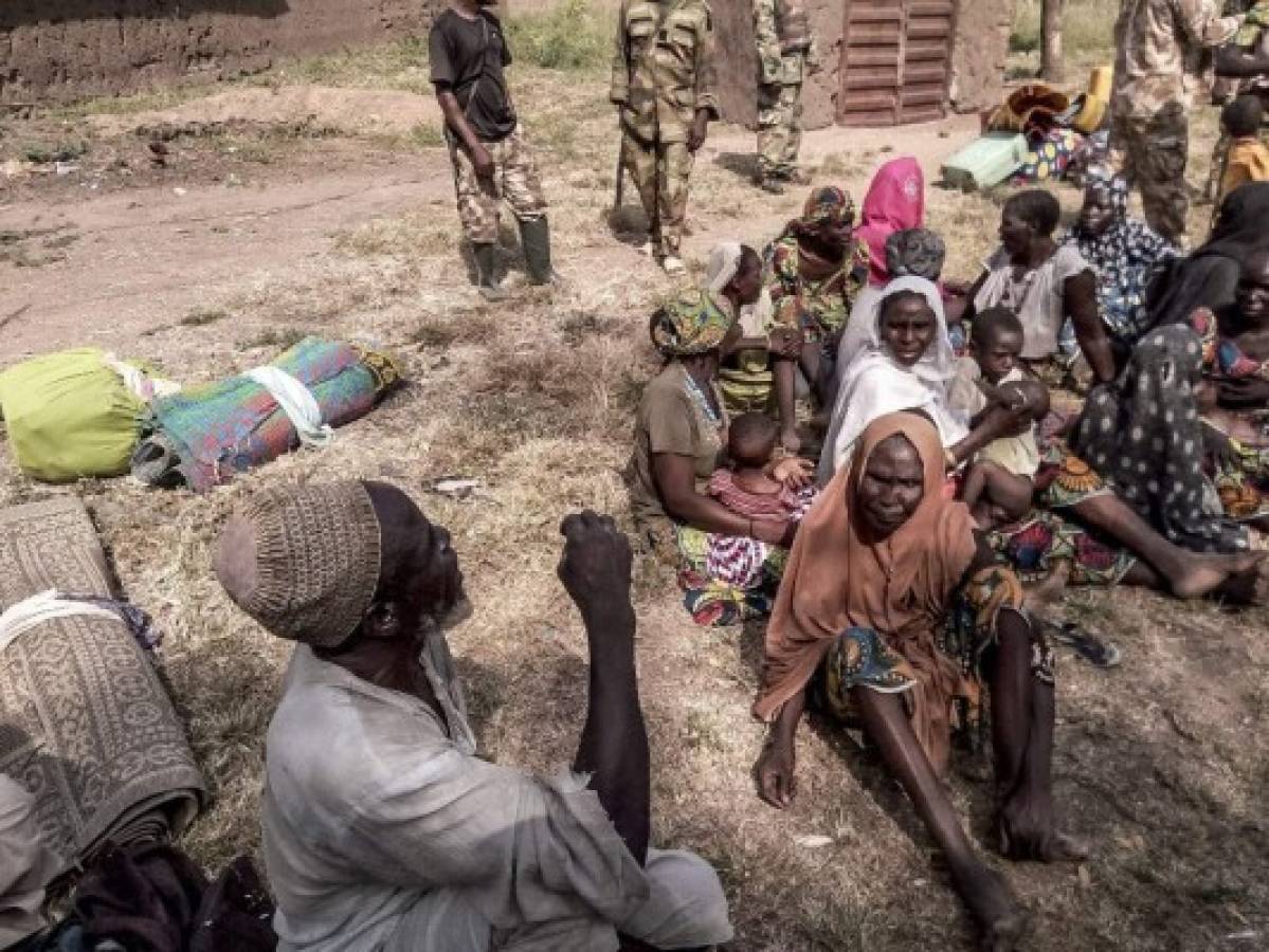 Ejército nigeriano rescata a más de 300 mujeres y niños en poder de Boko Haram  