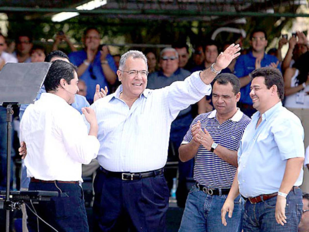 Óscar Álvarez confirma su salida del movimiento Azules Unidos de Juan Orlando Hernández