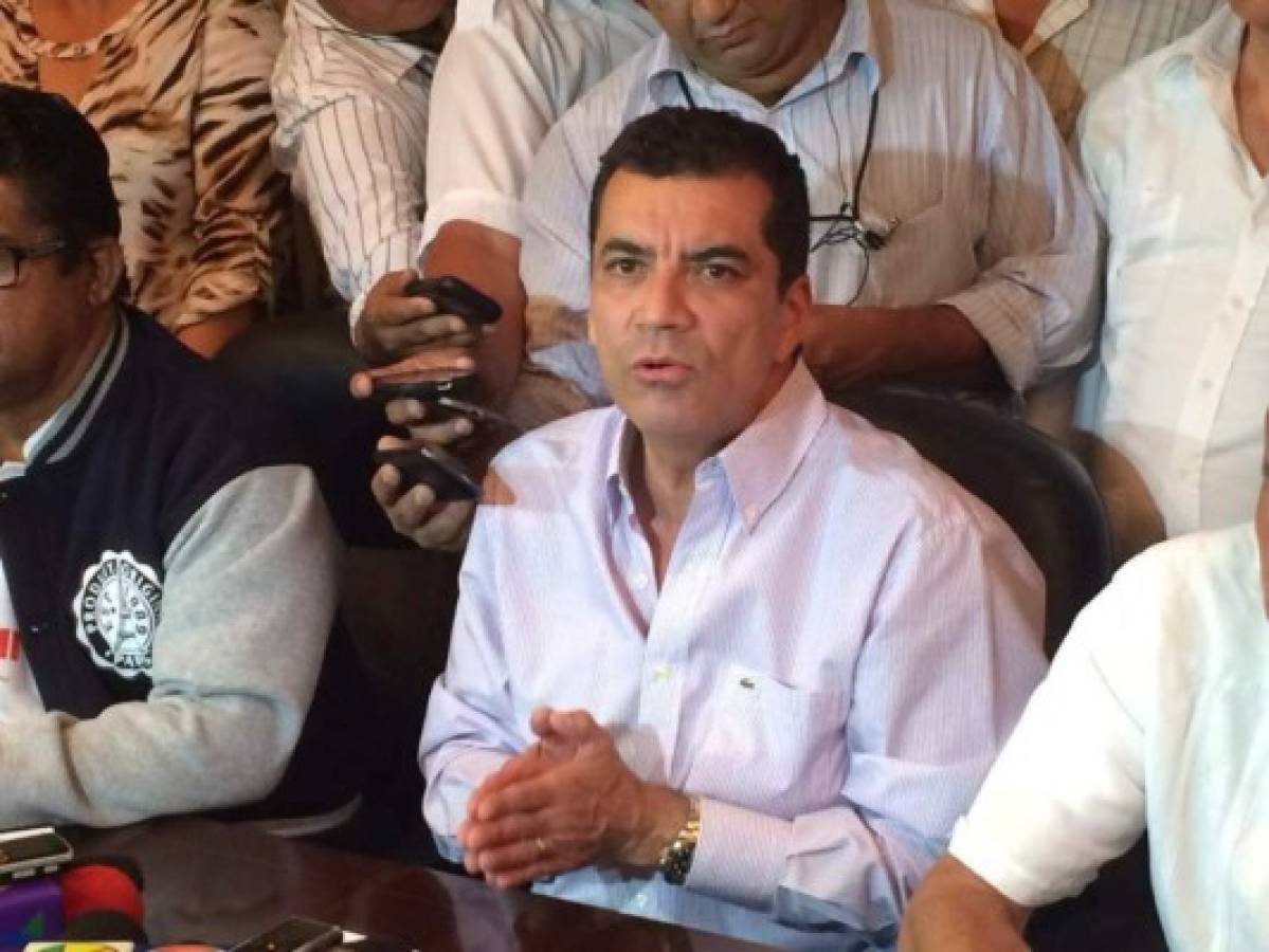 Elvin Santos: 'Hay que empezar a poner orden en definición de país”