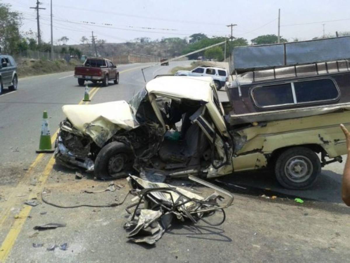 Tres heridos tras choque en carretera hacia Olancho