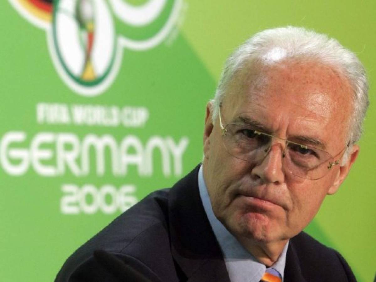 Beckenbauer no merece su apodo de 'Kaiser', según una encuesta