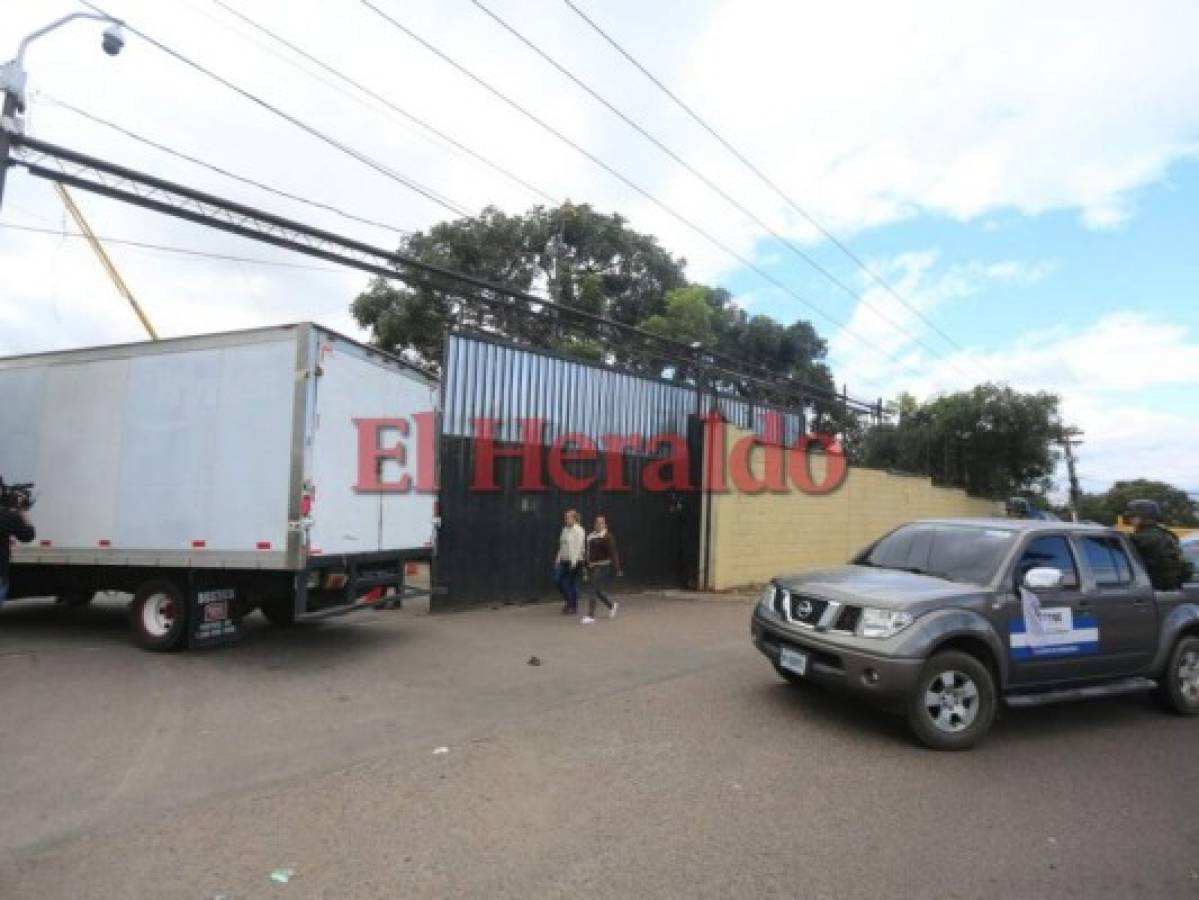 Comienzan a llegar maletas electorales a las bodegas del Tribunal Supremo Electoral