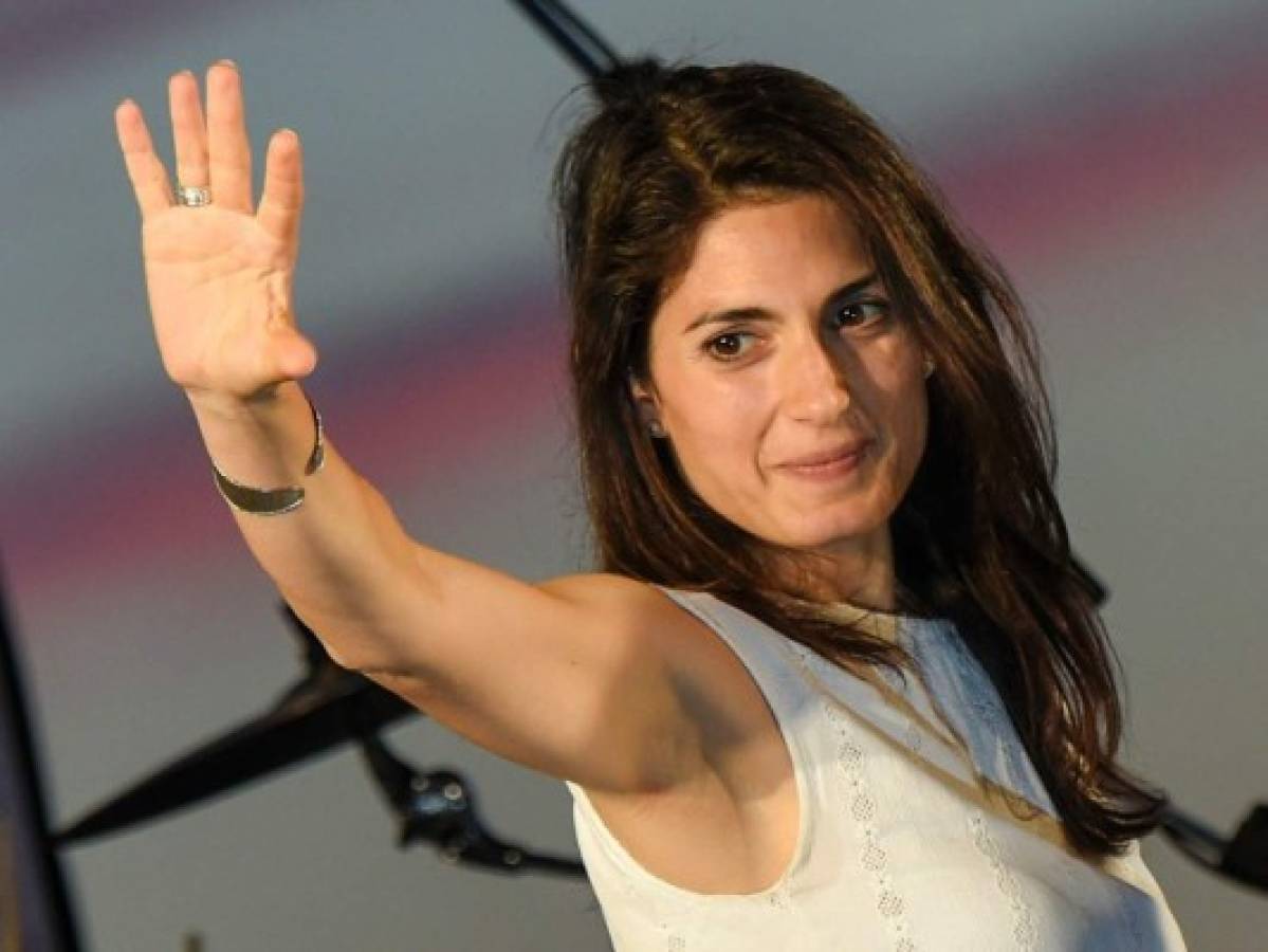 Virginia Raggi se convierte en la primera alcaldesa de Roma