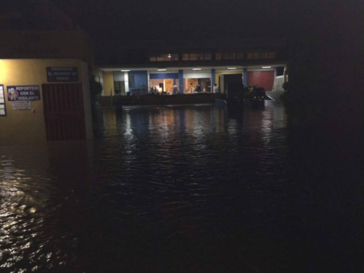 Inundaciones y deslaves en Comayagua por fuertes lluvias