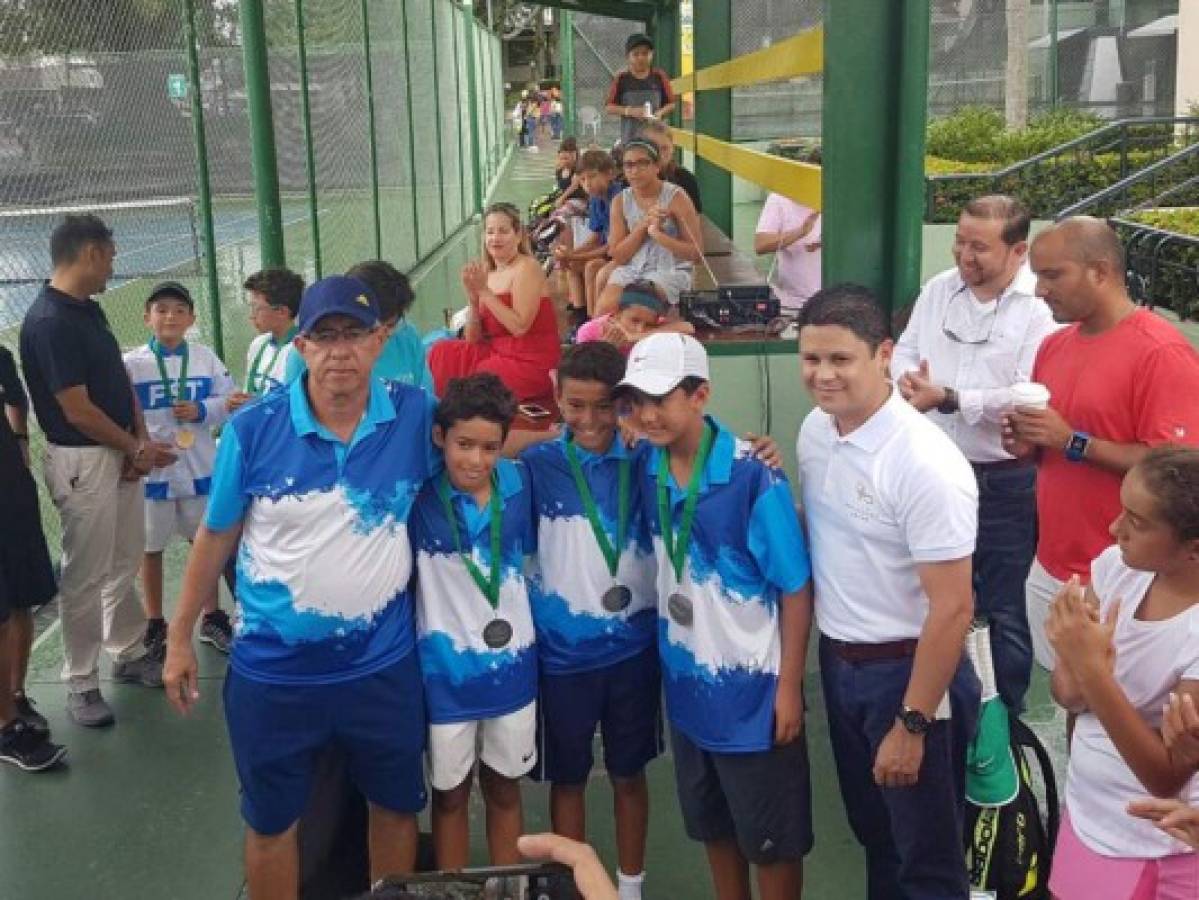 Honduras venció a Costa Rica y se mete a la fase final regional de COTECC