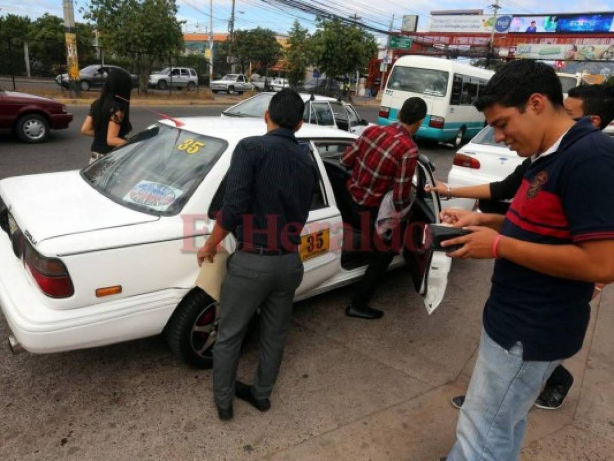 Taxis y buses ejecutivos de la capital suben un lempira al pasaje a partir de este sábado