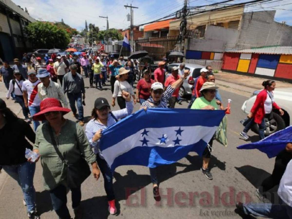 Magisterio anuncia paro a nivel nacional este jueves y viernes   