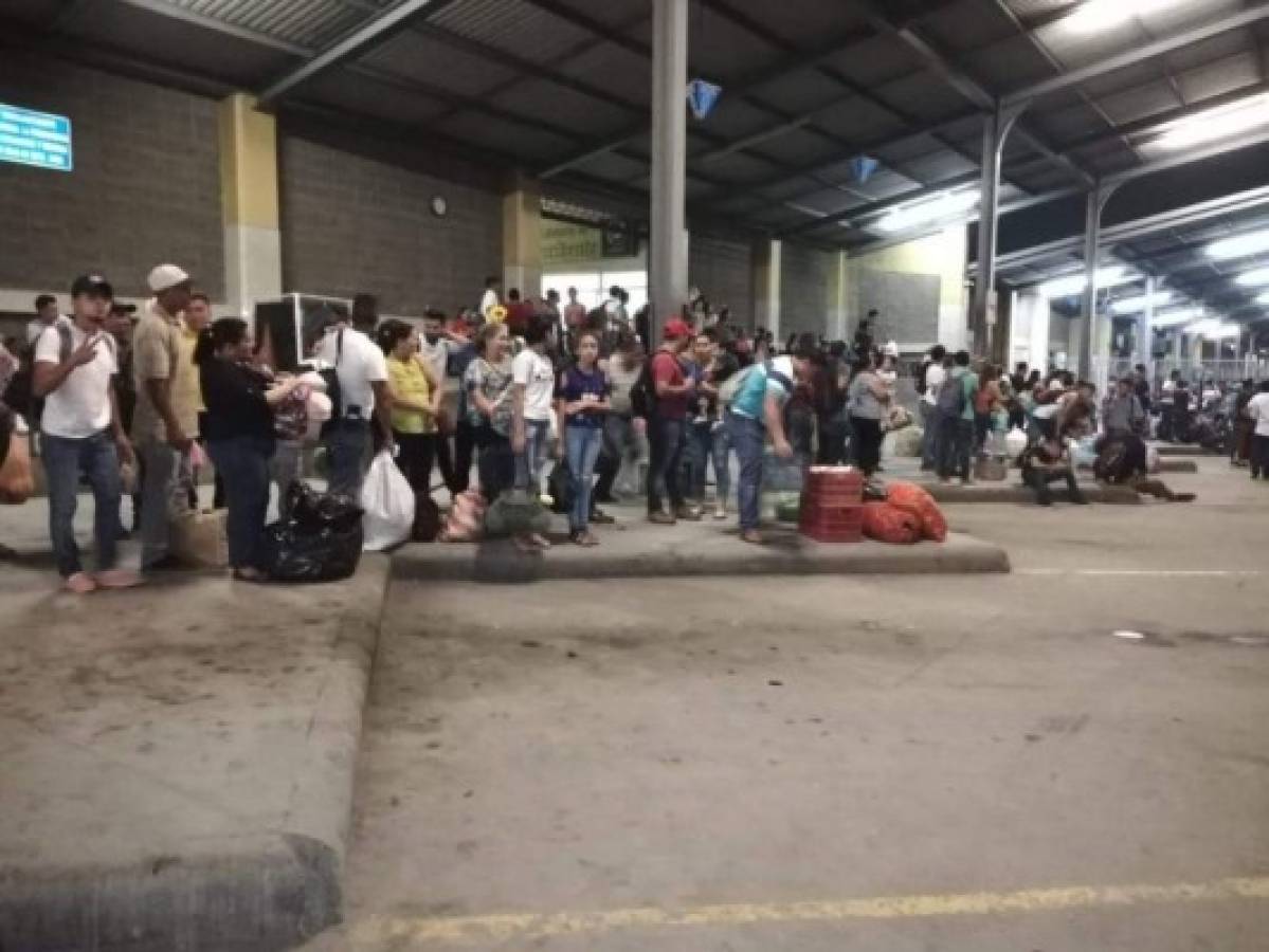 Otra caravana de hondureños sale hacia EEUU en busca de mejores condiciones de vida  