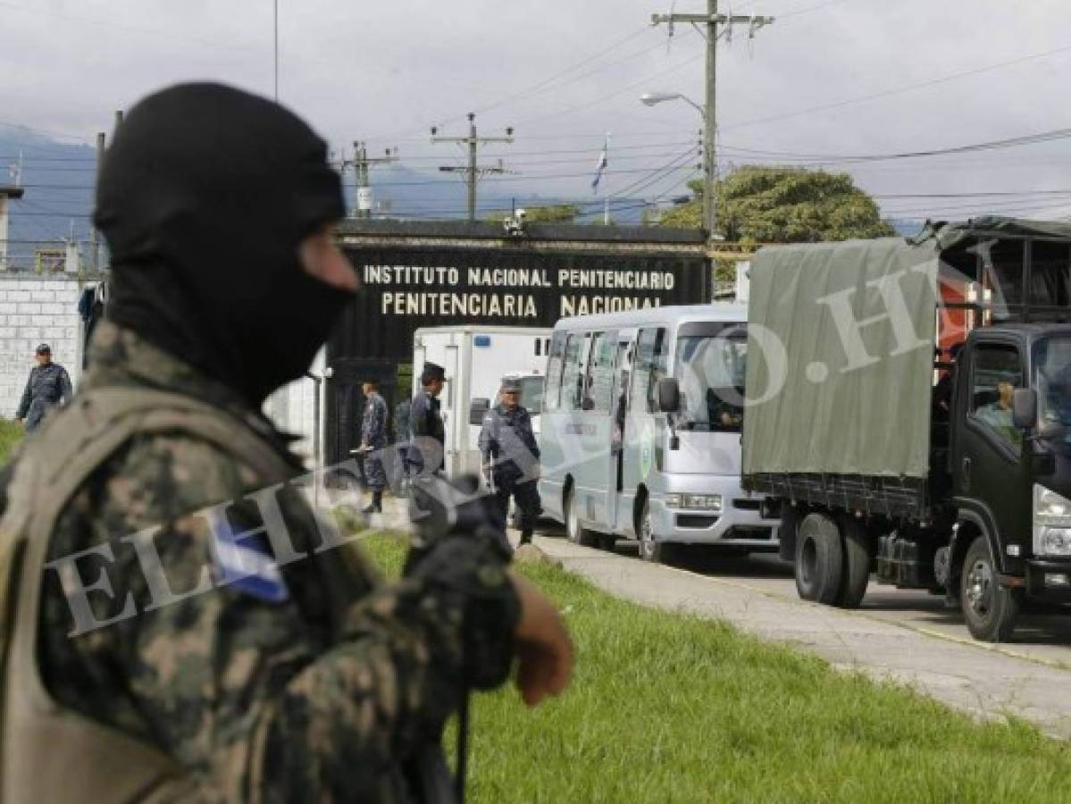 Honduras: Reos salieron por la puerta de enfrente de la Penitenciaria Nacional de Támara