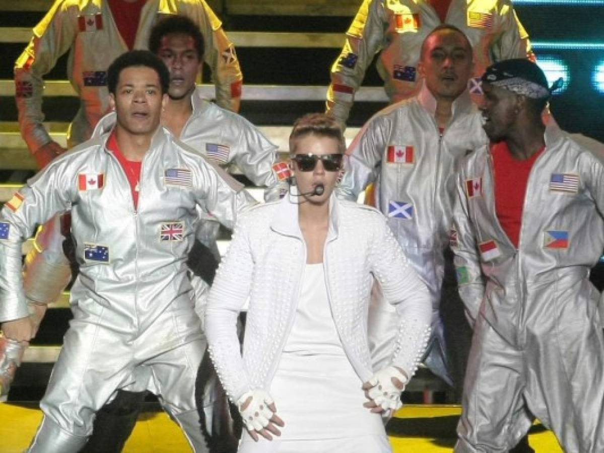 Bieber enfrenta cargos por robo y lesiones en Argentina