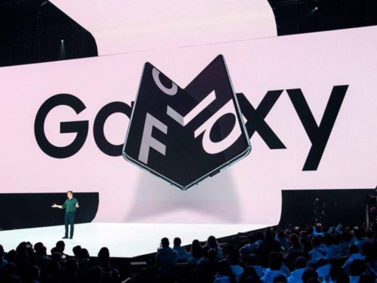 Samsung pospone el lanzamiento del Galaxy Fold, su teléfono plegable  