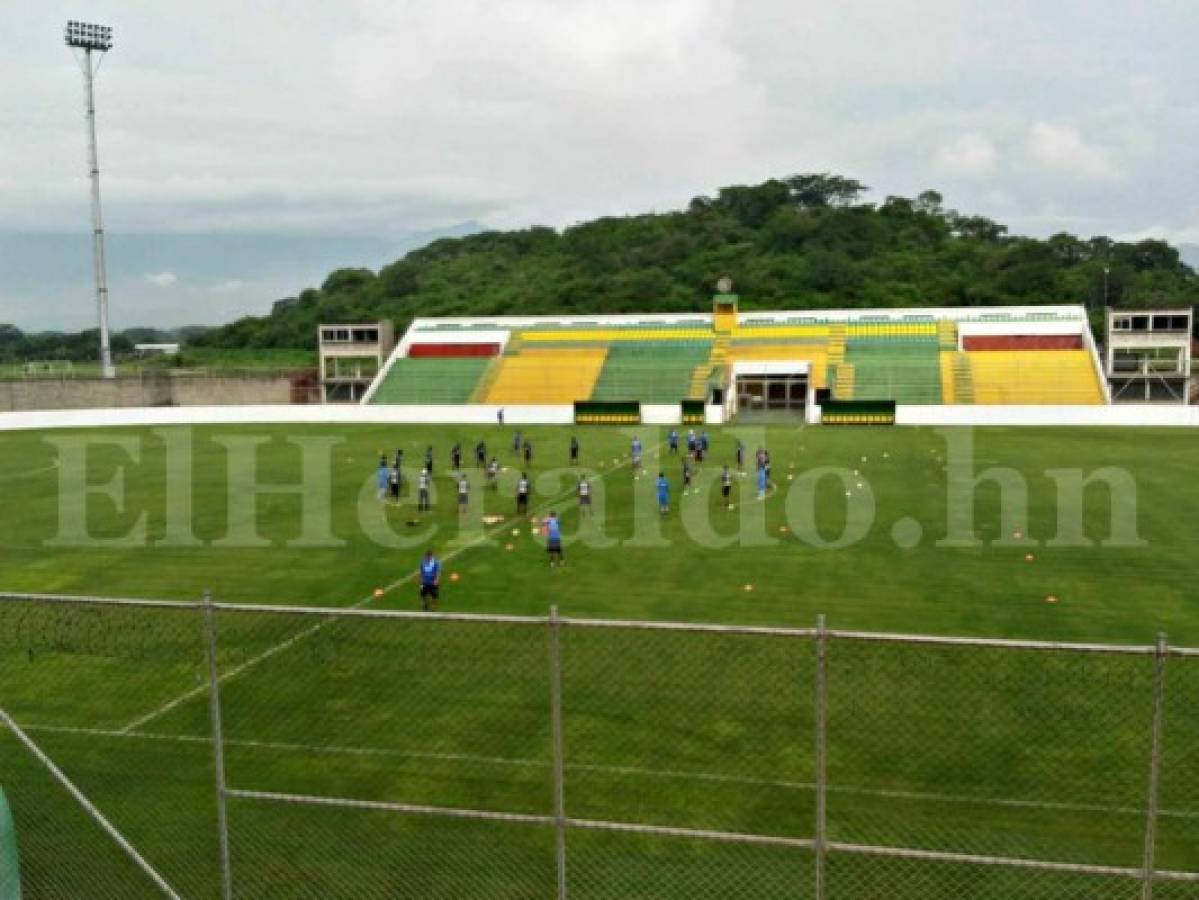 Rony Martínez abandonó la concentración de la Selección de Honduras; fichará por un club en China