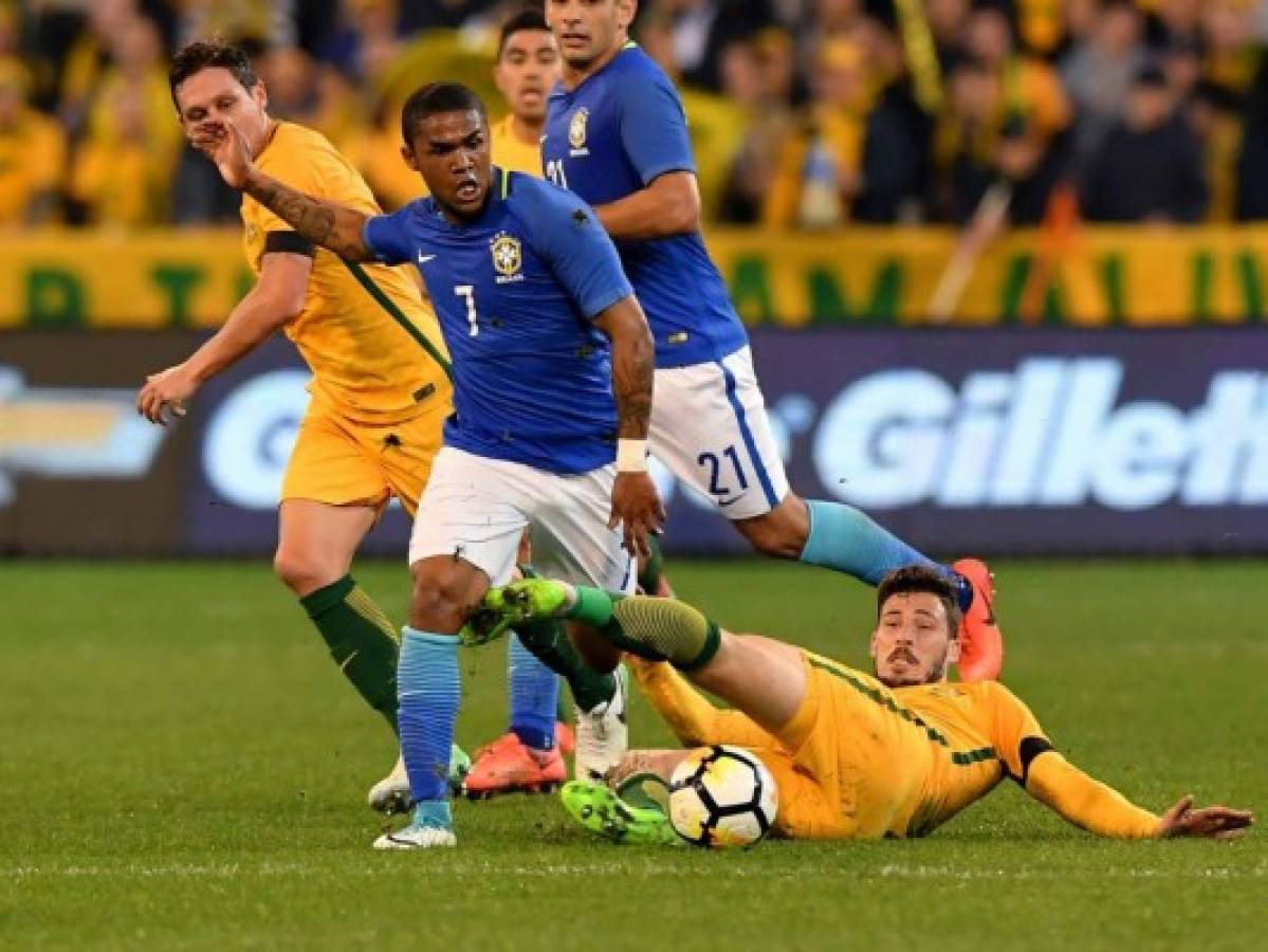 Brasil aplastó 4-0 a Australia en amistoso en el que abrió el marcador apenas a los 12 segundos