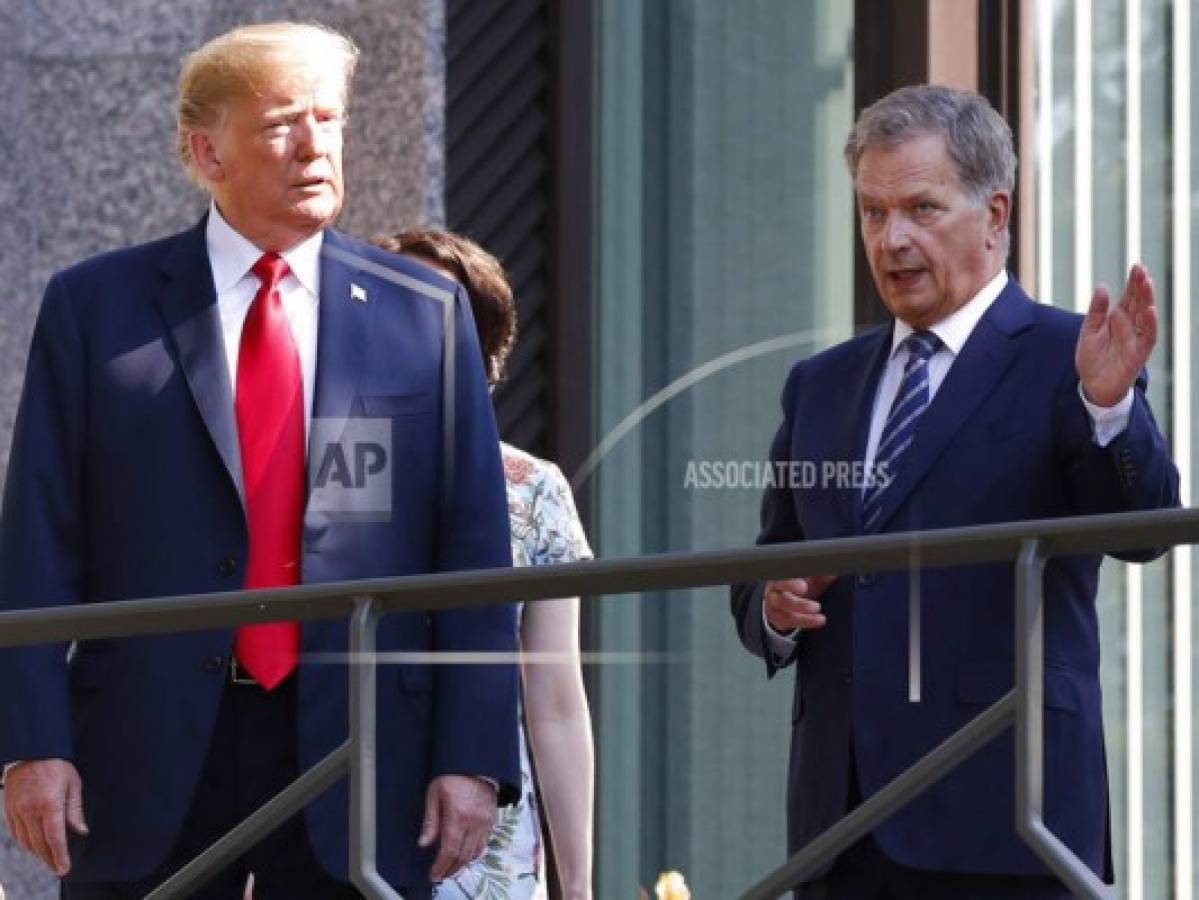Trump llega a palacio de Helsinki para su cumbre con Putin