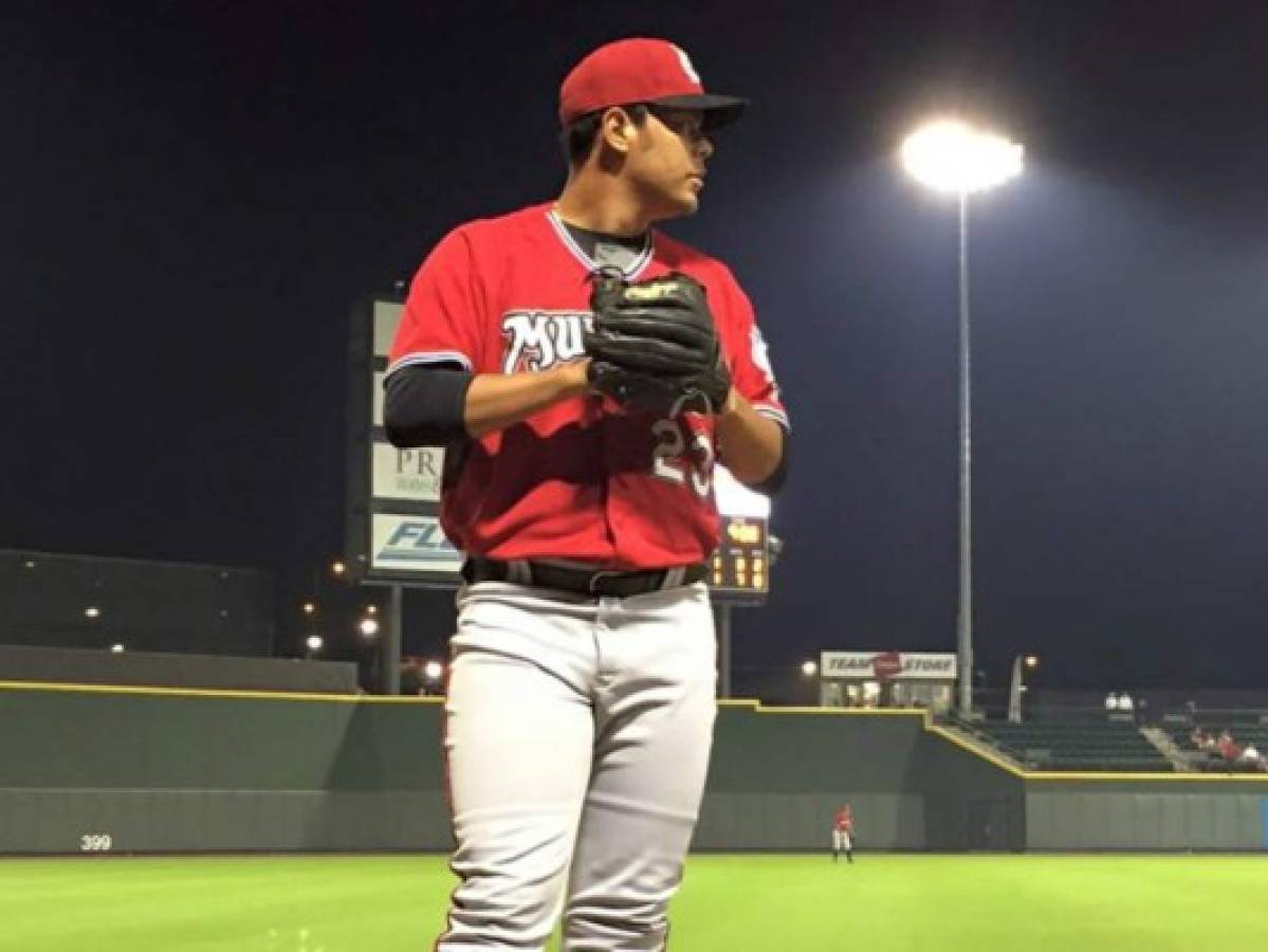 Jorge Zavala dejó los Bravos de Atlanta y fichó para los Cerveceros de Milwaukee