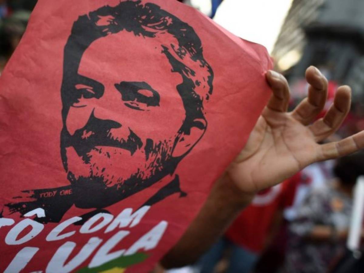 Lula no es considerado prófugo, pese a no haberse entregado