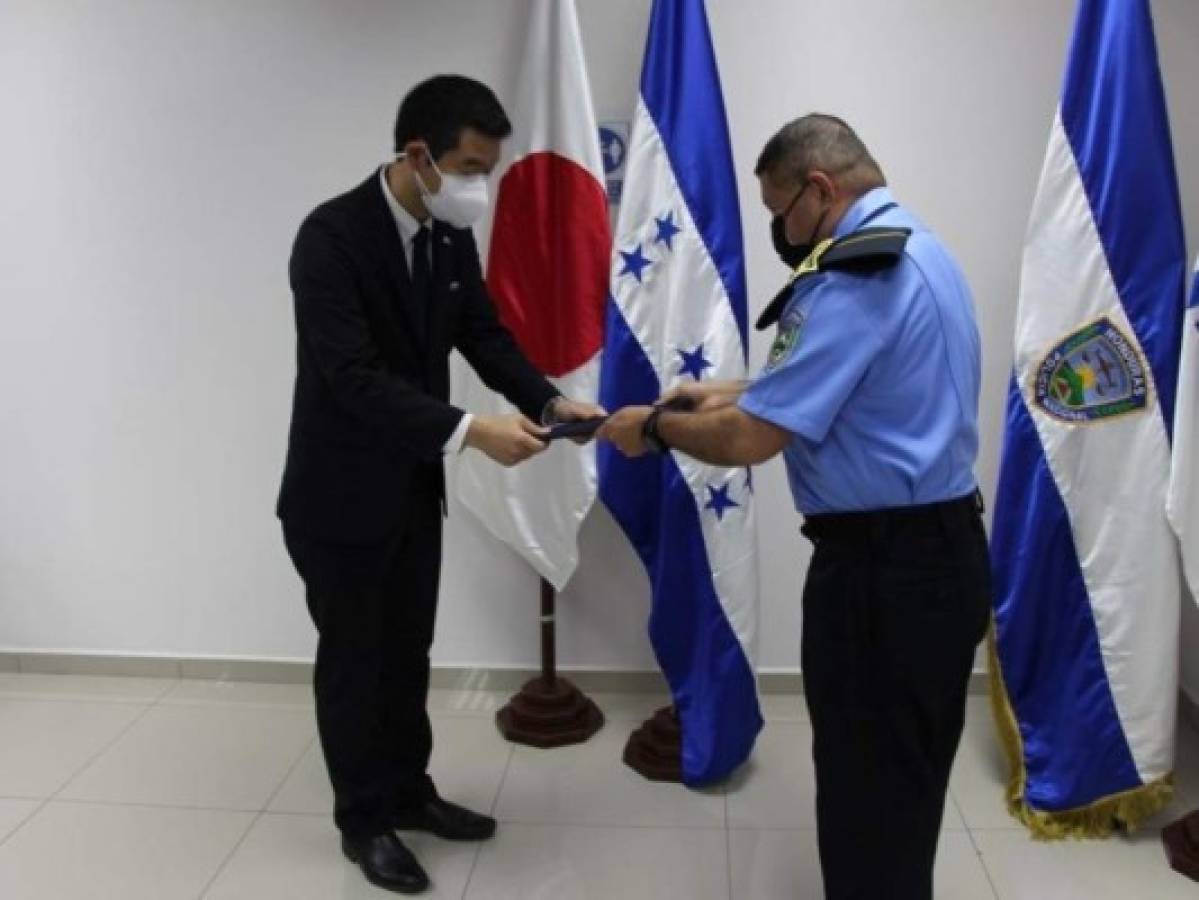 Japón dona equipo a la nueva Sala Situacional de Inteligencia de la Policía Nacional  