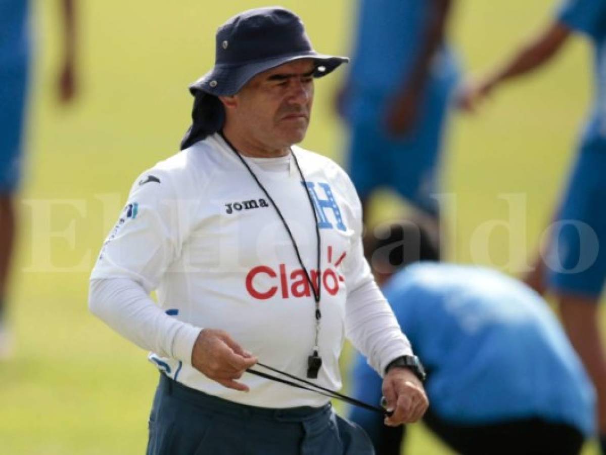 Asistente técnico de JL Pinto renuncia a la Selección de Honduras y volvió a Colombia