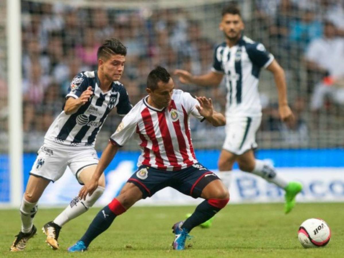 Pumas vence 2-0 a Lobos BUAP con doblete del chileno Castillo en el fútbol mexicano