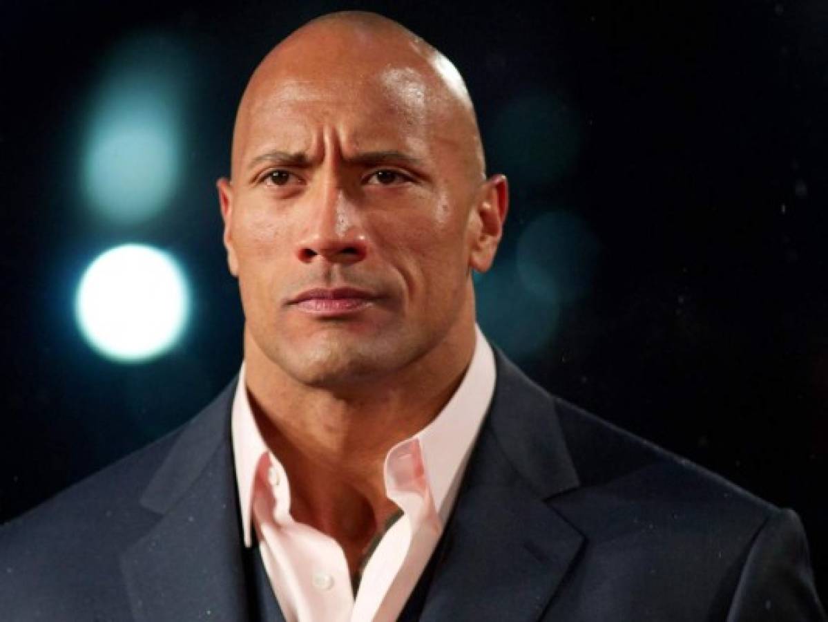 Dwayne Johnson sigue alimentando controversia