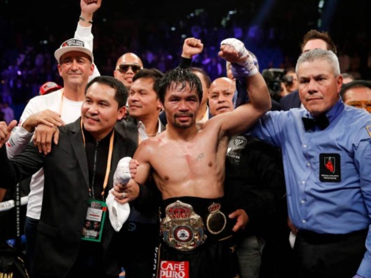 Pacquiao domina y retiene título de peso welter ante Broner