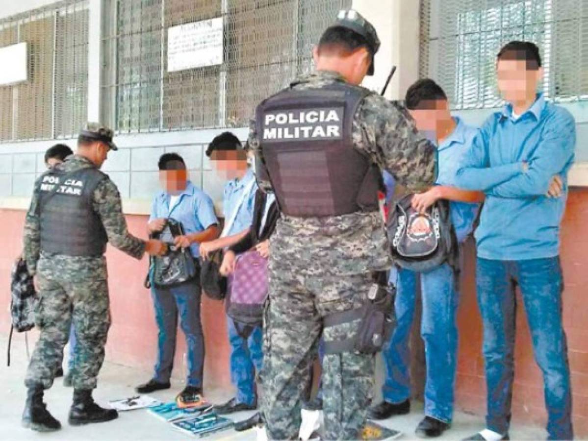 Inédita militarización de centros educativos