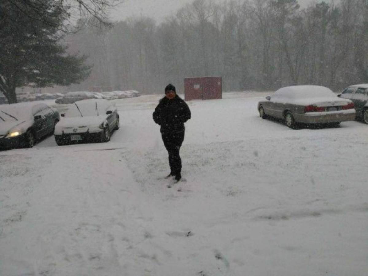 FOTOS: Así viven los hondureños la nevada en Estados Unidos