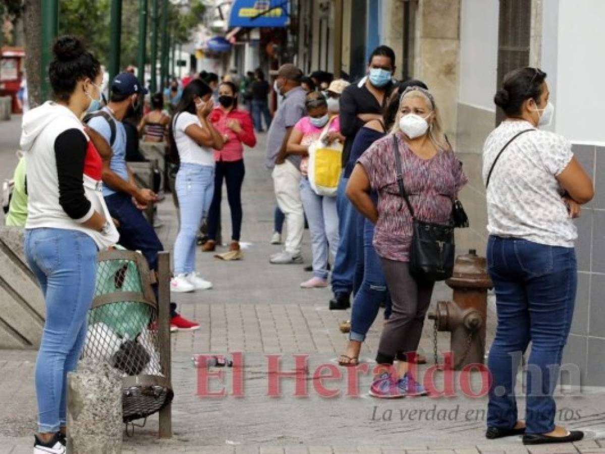 Tres millones de hondureños tienen cuenta de ahorros, según la CNBS