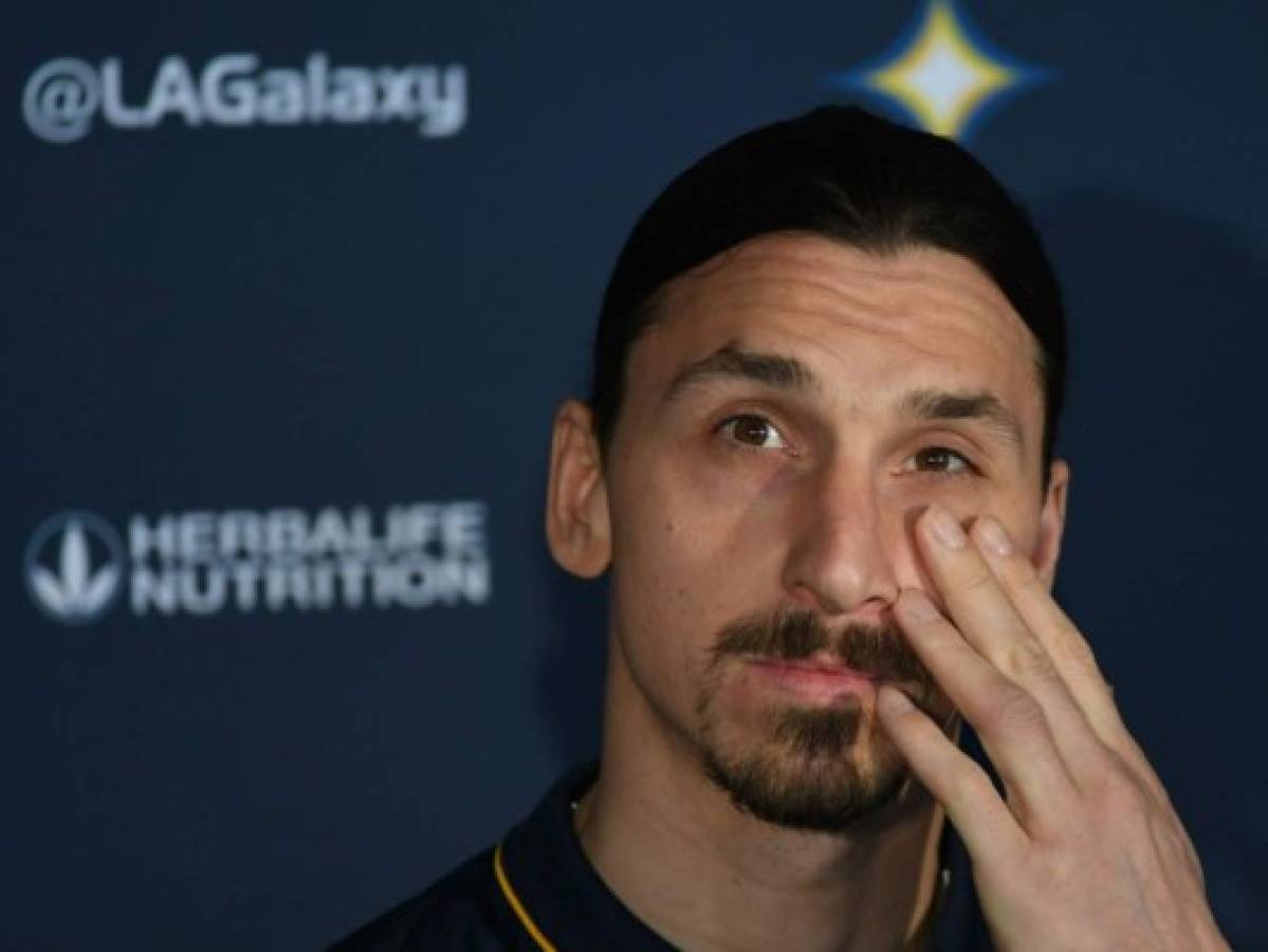 Zlatan Ibrahimovic arranca en el banco su carrera en la MLS