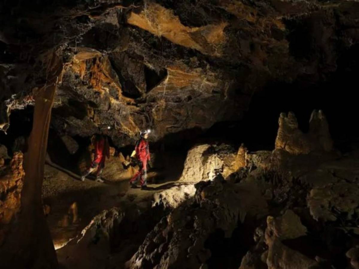 Experimento en Francia: 15 personas estuvieron confinadas 40 días en una cueva