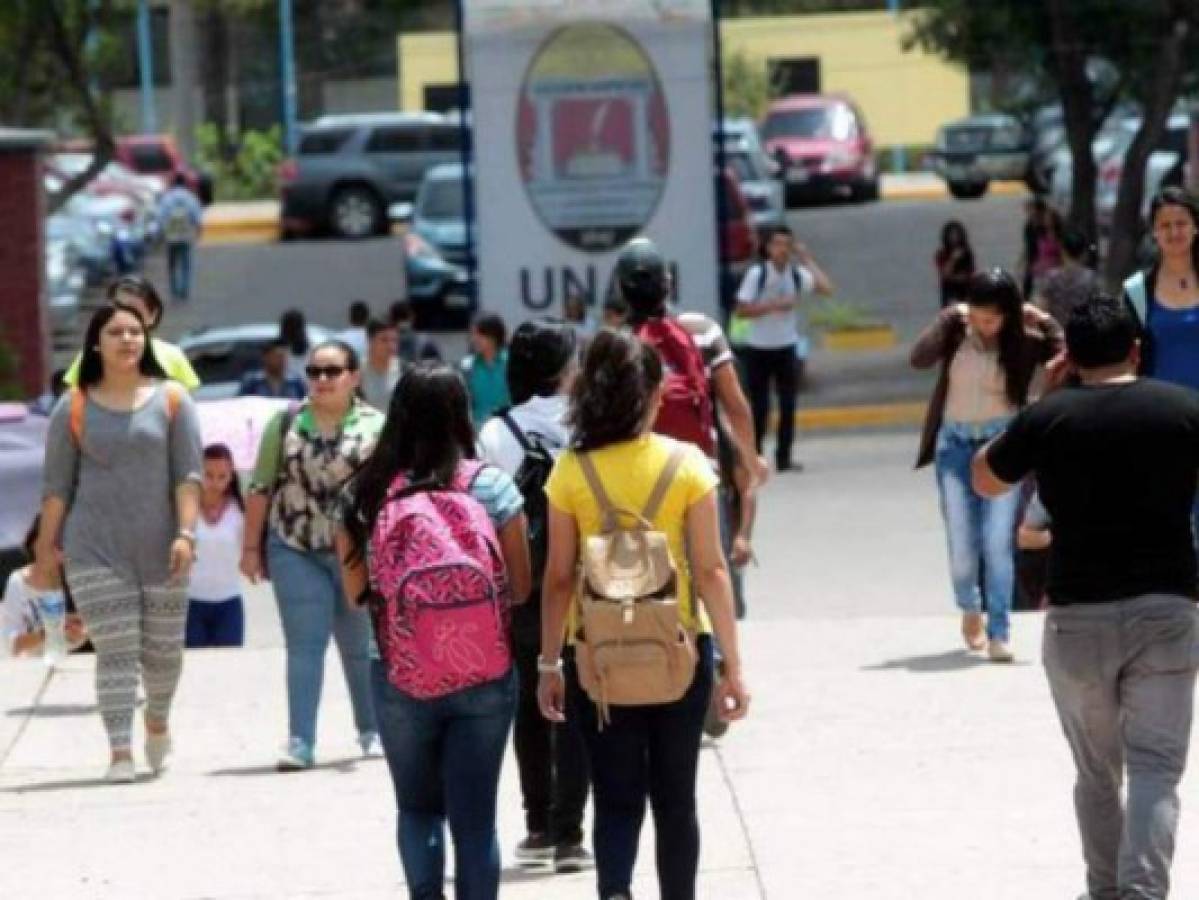 Escuela de periodismo y OMIH realizan investigación sobre temas migratorios en la UNAH