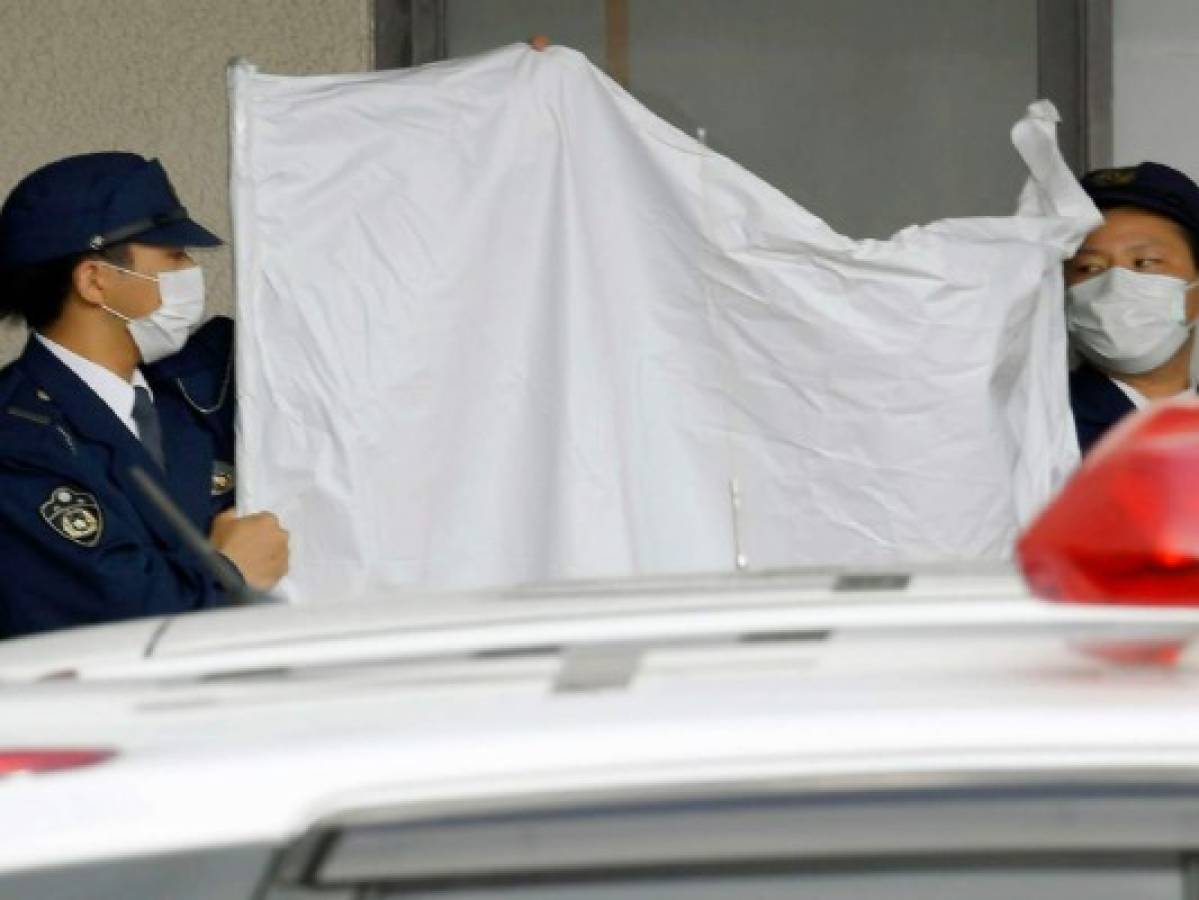 Japón: Hombre encerró a su hijo por 20 años en una jaula