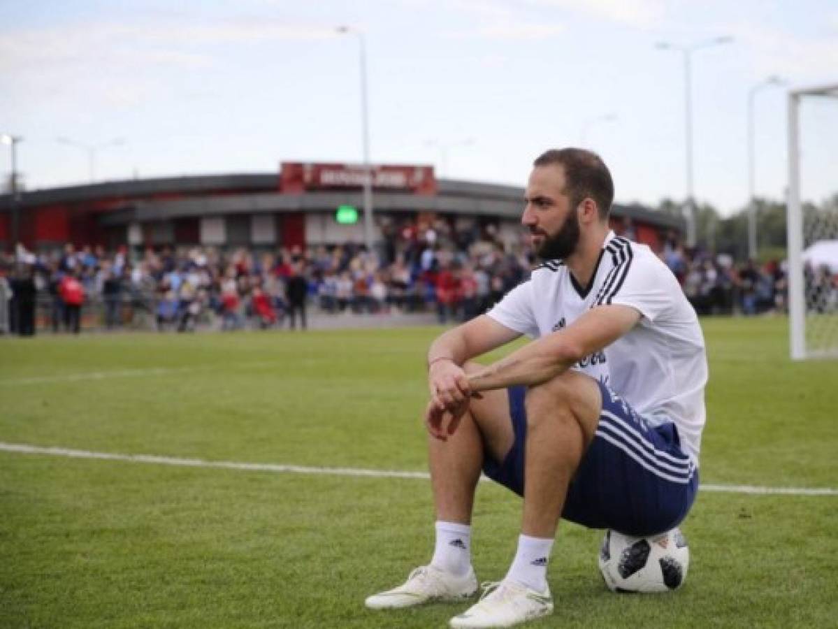 Higuaín vuelve a Italia y la Juventus ya está al completo