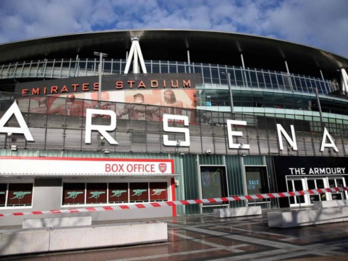 Directiva del Arsenal reduce sus sueldos, pero sigue sin tocar los de jugadores