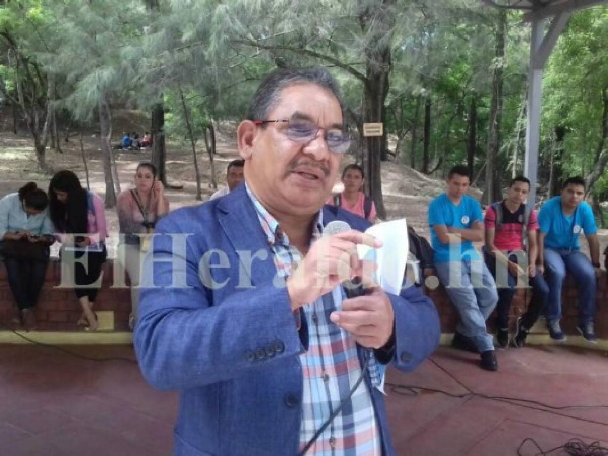 Esta semana empezarán a pagar a los becados de la UNAH