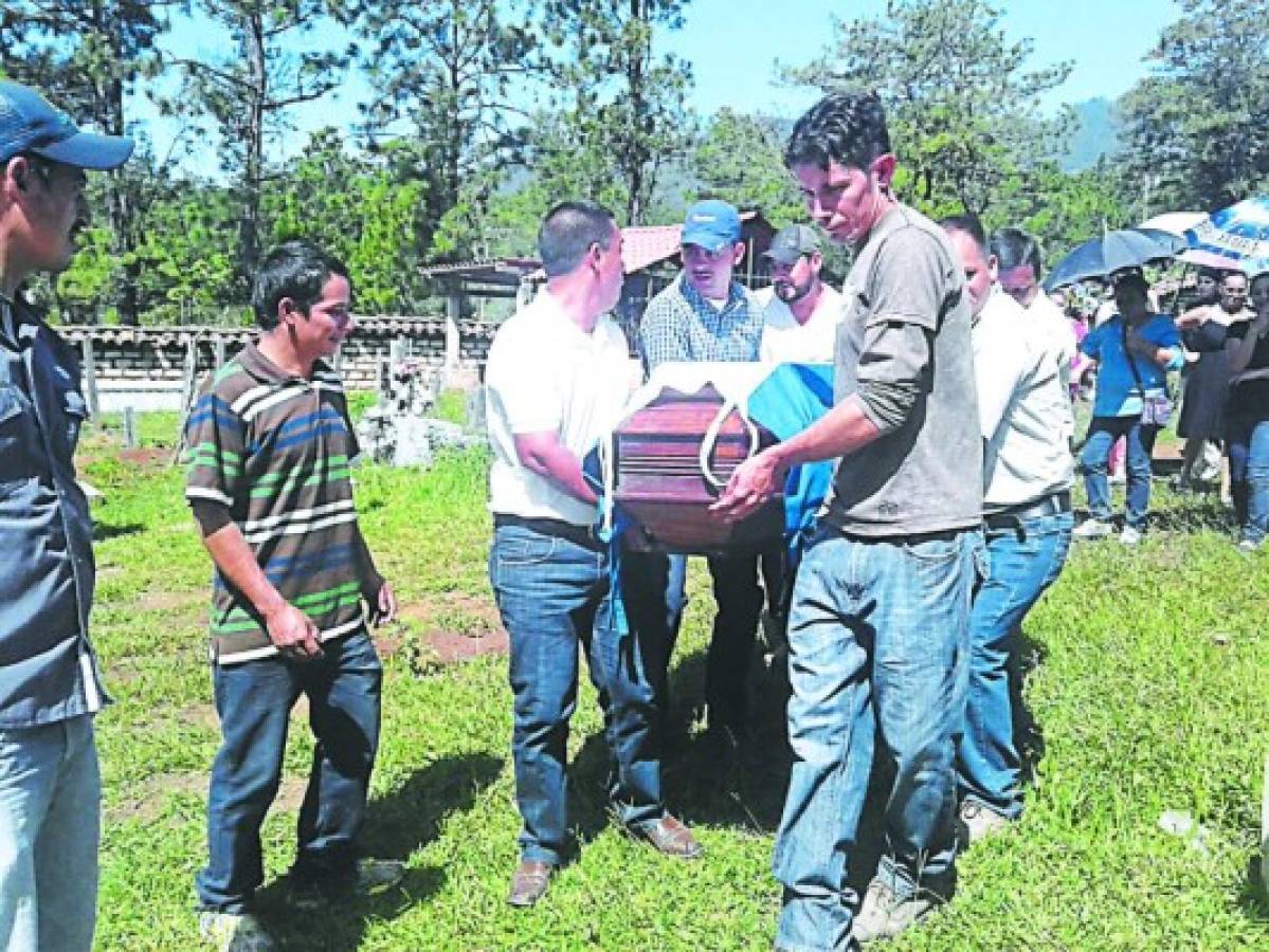 Erandique pedirá hoja de antecedentes penales y policiales tras muerte de profesor