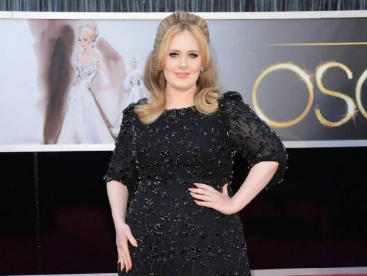 adele cumple 32 años con una vida destinada al éxito