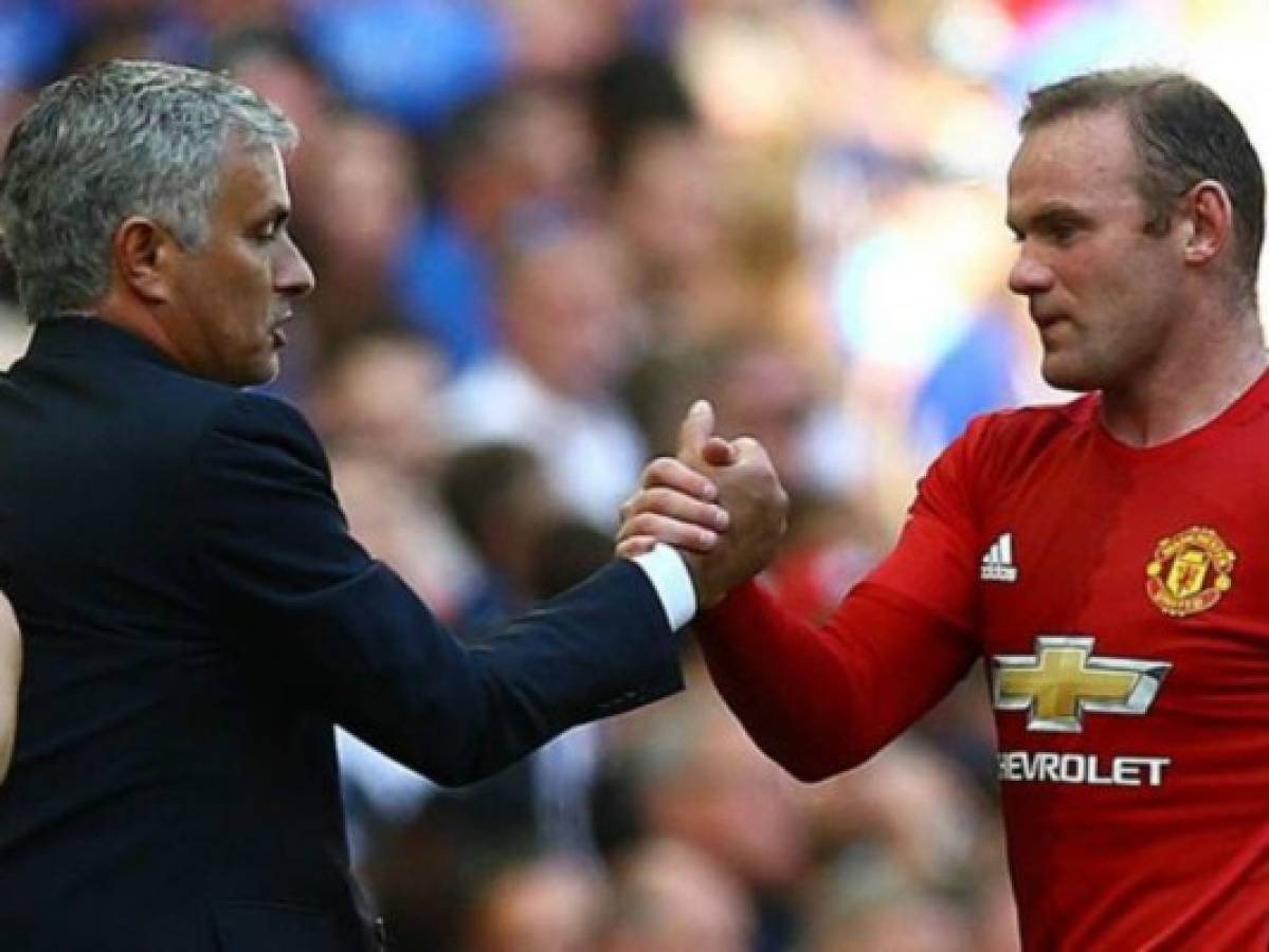 José Mourinho aconseja a Wayne Rooney dejar la Premier y jugar en la Superliga China