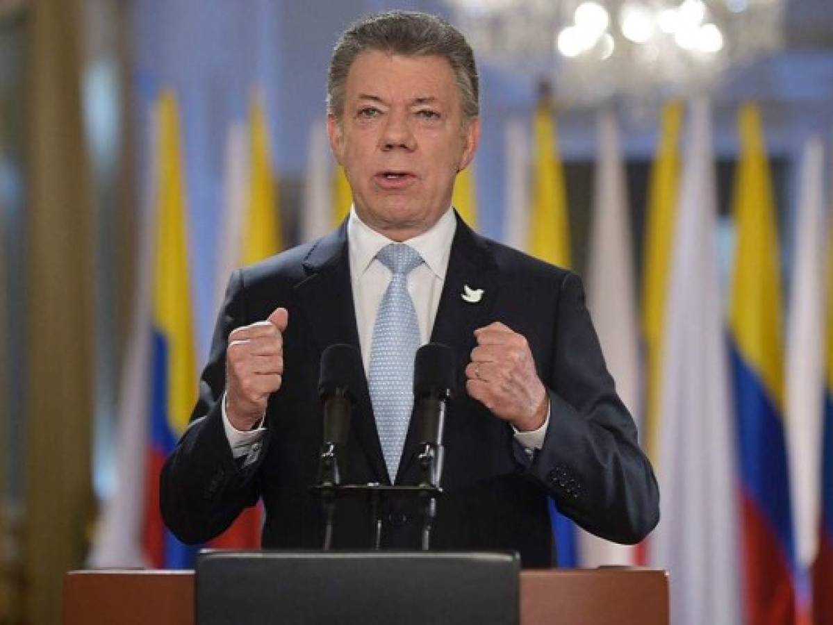 Presidente Juan Manuel Santos celebra 'duro golpe' contra guerrilla en Colombia