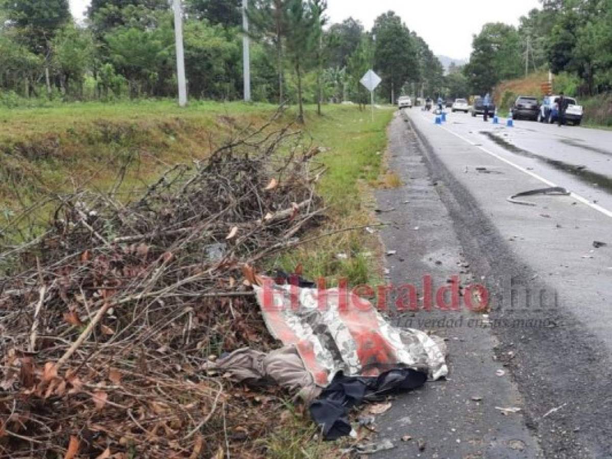 El cuerpo de la víctima quedó a un extremo de la carretera que conduce hacia Olancho.