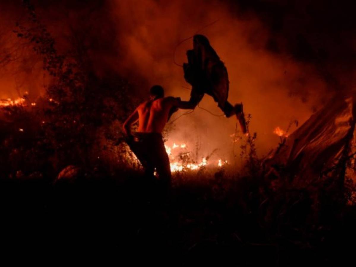 Casi 40 muertos en incendios en Portugal y España