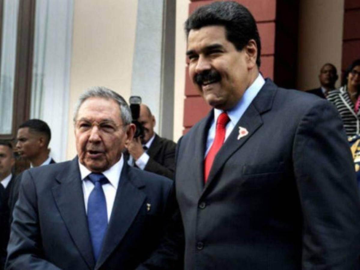 Cuba defiende a Nicolás Maduro frente a salida de Venezuela de la OEA