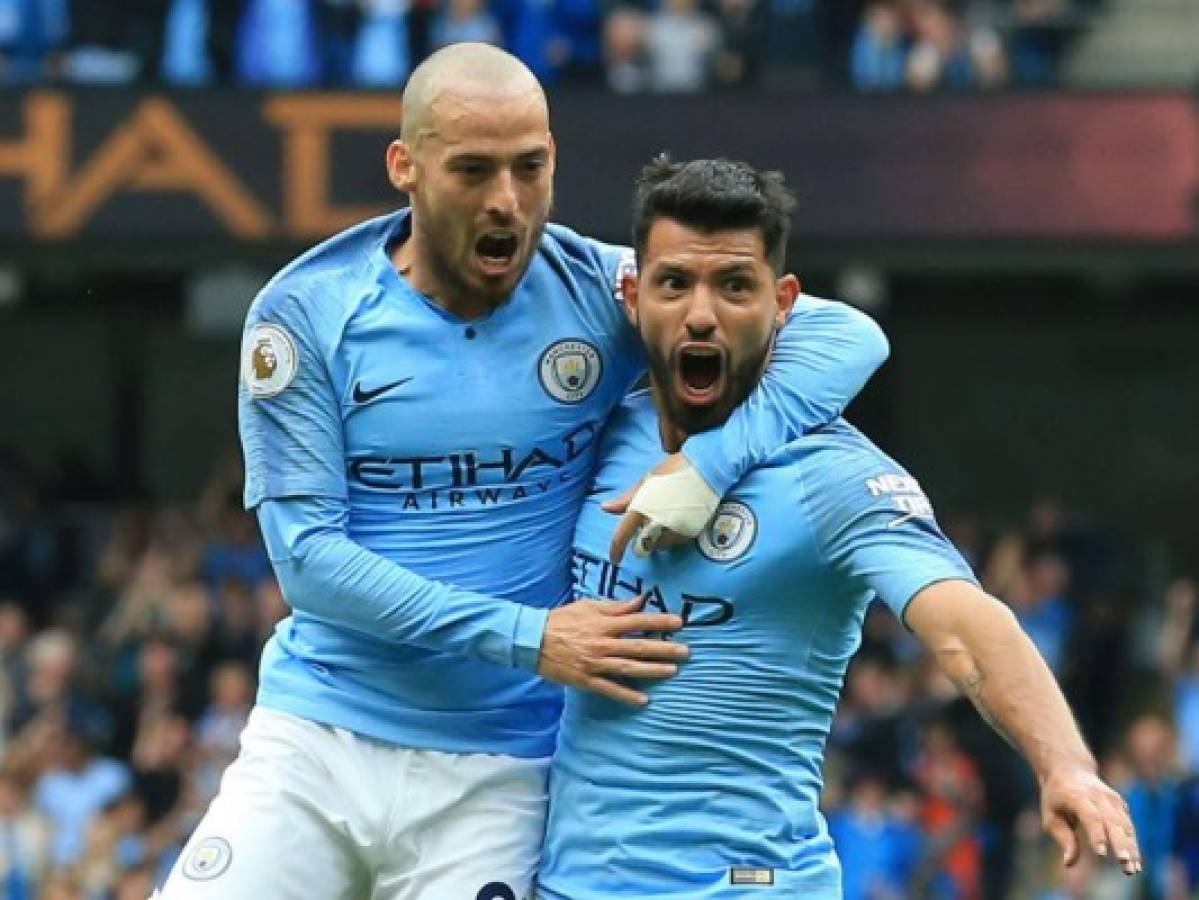 Kum Agüero y el City avasallan 6-1 al Huddersfield  