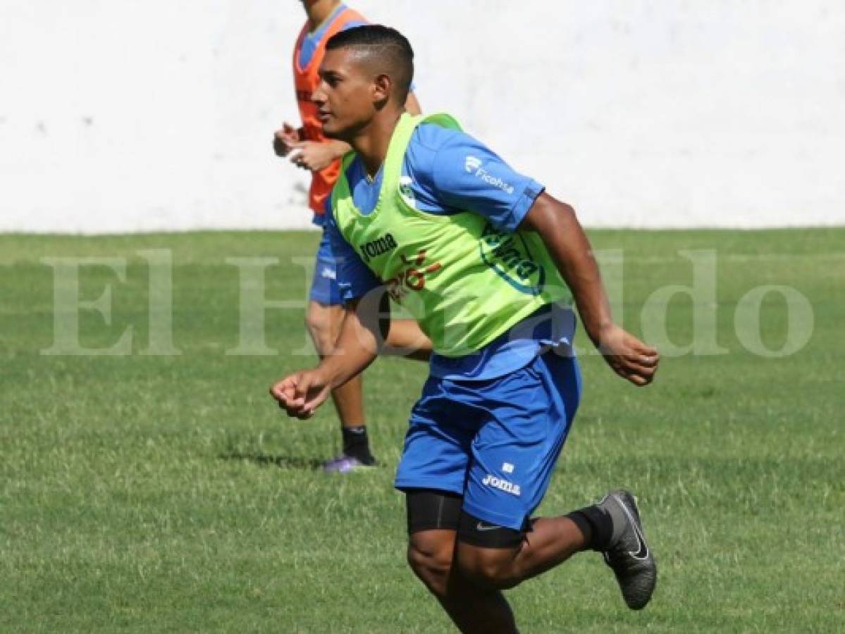 Selección de Honduras trabaja completa preparándose para enfrentar a Argentina