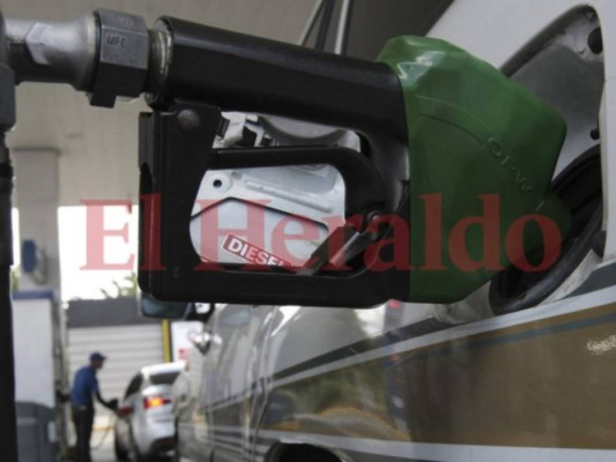 Los carburantes iniciarán el 2019 con reducciones