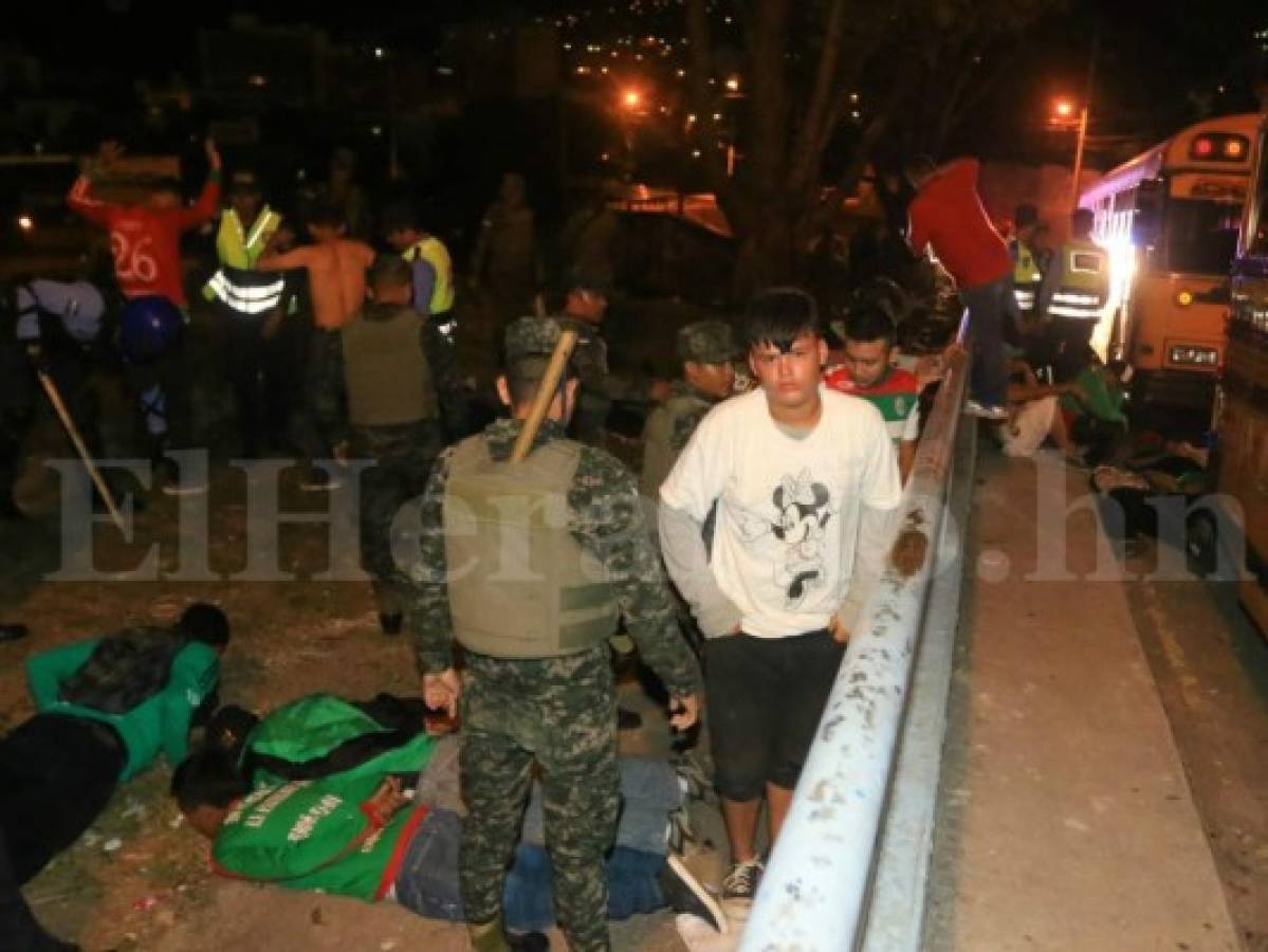 Zafarrancho entre barras de Olimpia y Marathón deja detenidos y heridos en el Nacional