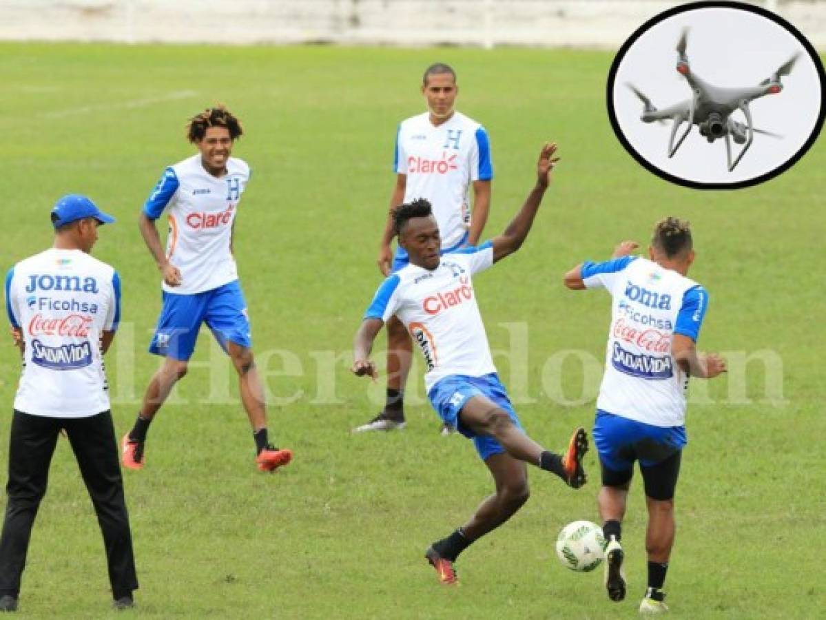 Con drone 'anti-espías' vigila la Selección de Honduras a la prensa mexicana