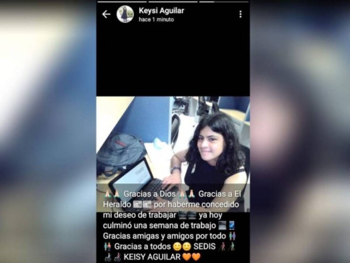 La joven estaba tan alegre que compartió la buena noticia en sus redes sociales.